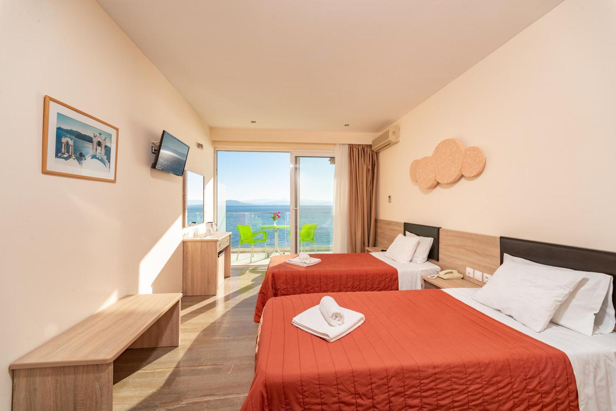 Corfu Maris Bellos Benitses  Bagian luar foto