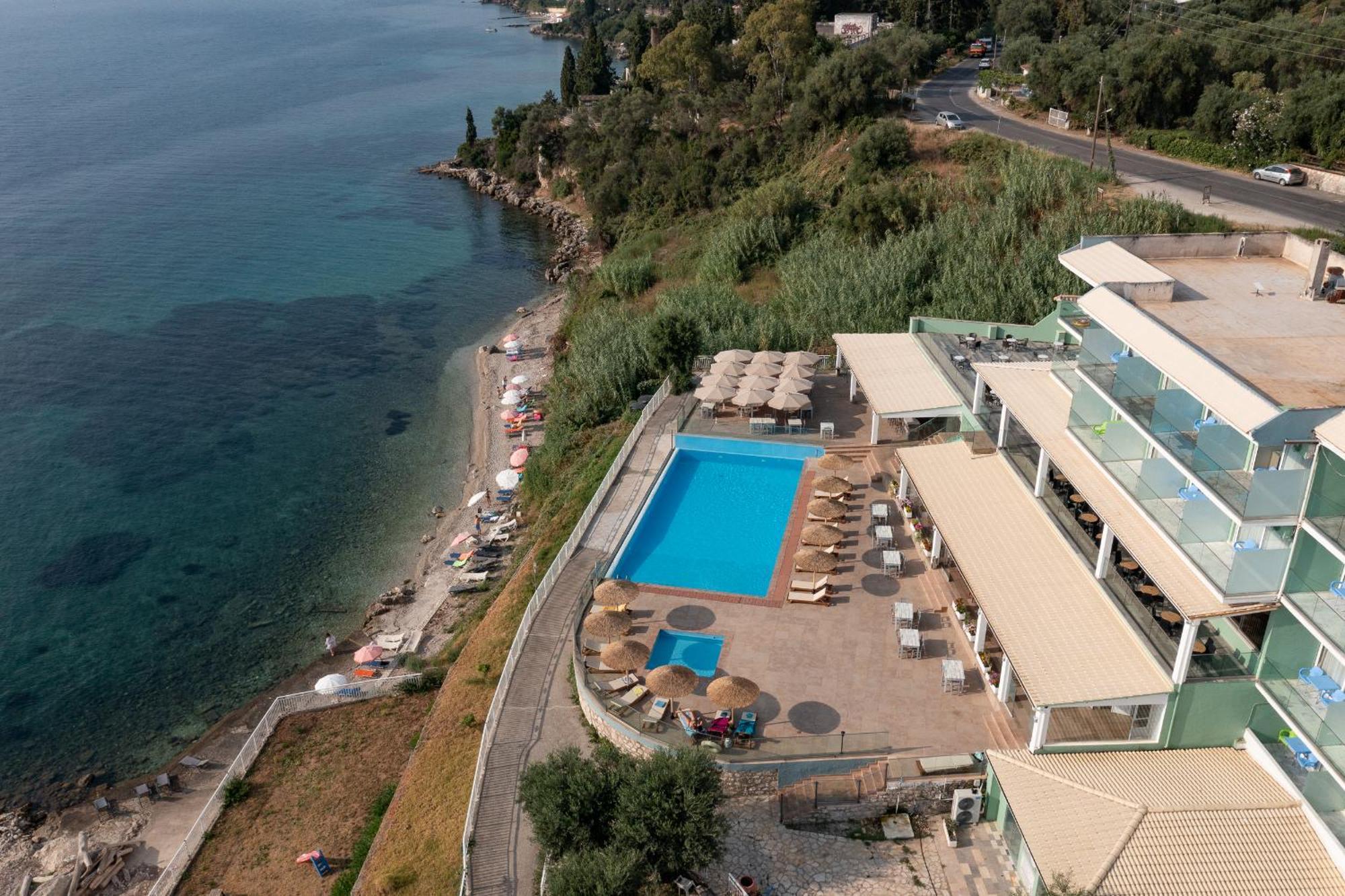 Corfu Maris Bellos Benitses  Bagian luar foto